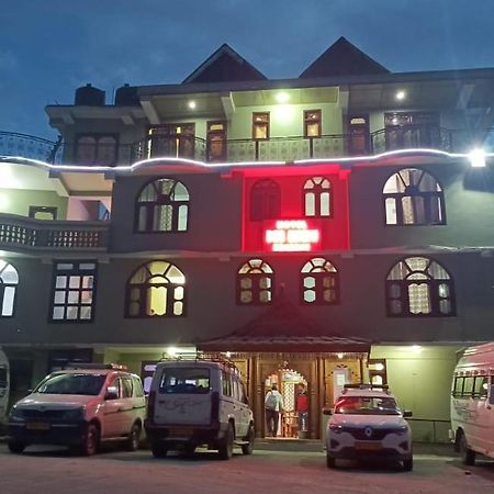 Hotel Debbhumi Regency Sāngla Exterior foto