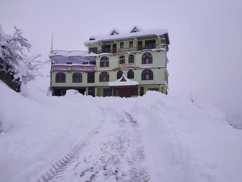 Hotel Debbhumi Regency Sāngla Exterior foto