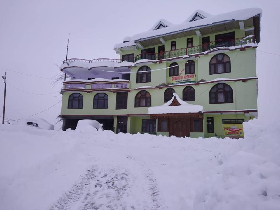 Hotel Debbhumi Regency Sāngla Exterior foto